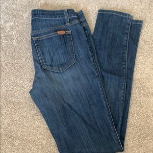 Joe’s mid rise skinny sz 29